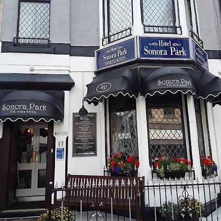 Sonora Park Hotel Blackpool Luaran gambar